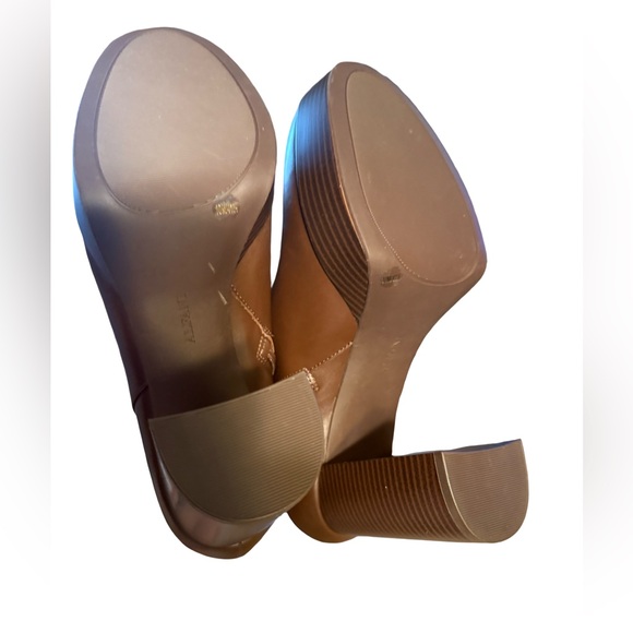 Alfani NWT Sz 10 Chic Brown Vegan Leather Platform Block Heeled Boots (SH115) - Picture 8 of 12